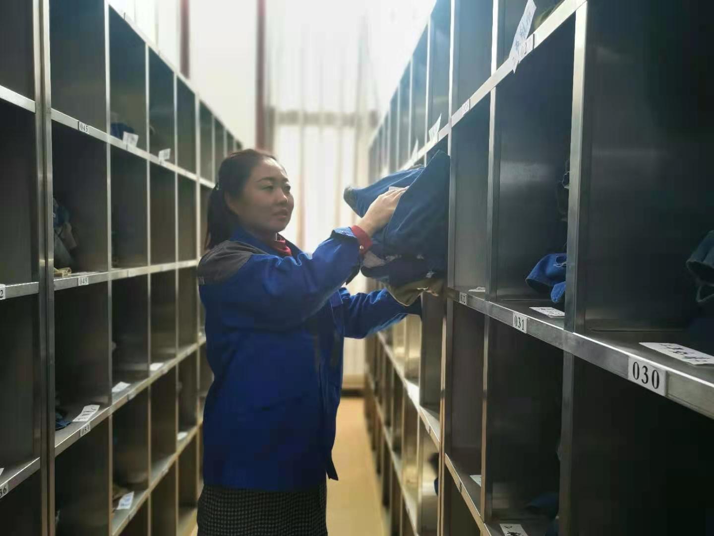 1615727363537056.jpeg 洗衣女工.jpg