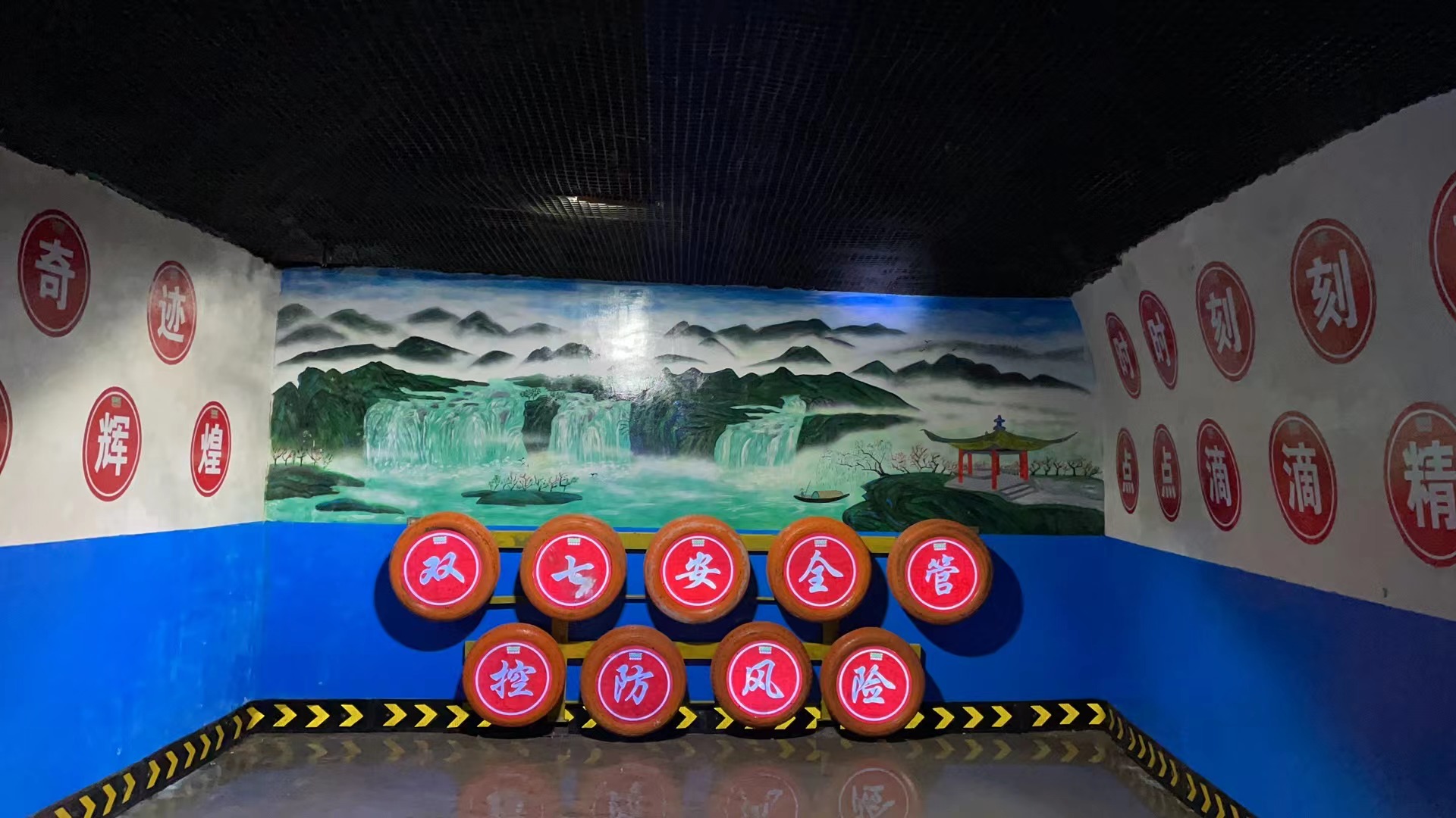 1698733058989151.jpeg ¸±Ð±¾®1200Ã×´¦µ¹³µíÏÊÒ¡ªÀîÓñÁúÉã.jpg