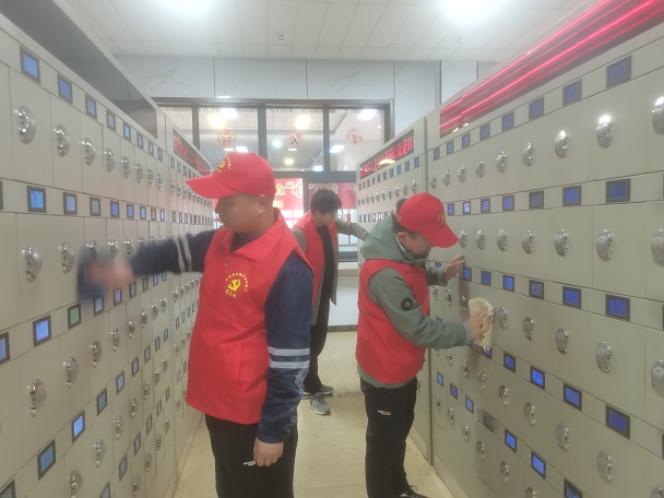 1709884324339718.jpeg ÇàÄêÖ°¹¤ÅųýµÆ·¿ÎÀÉú.jpg