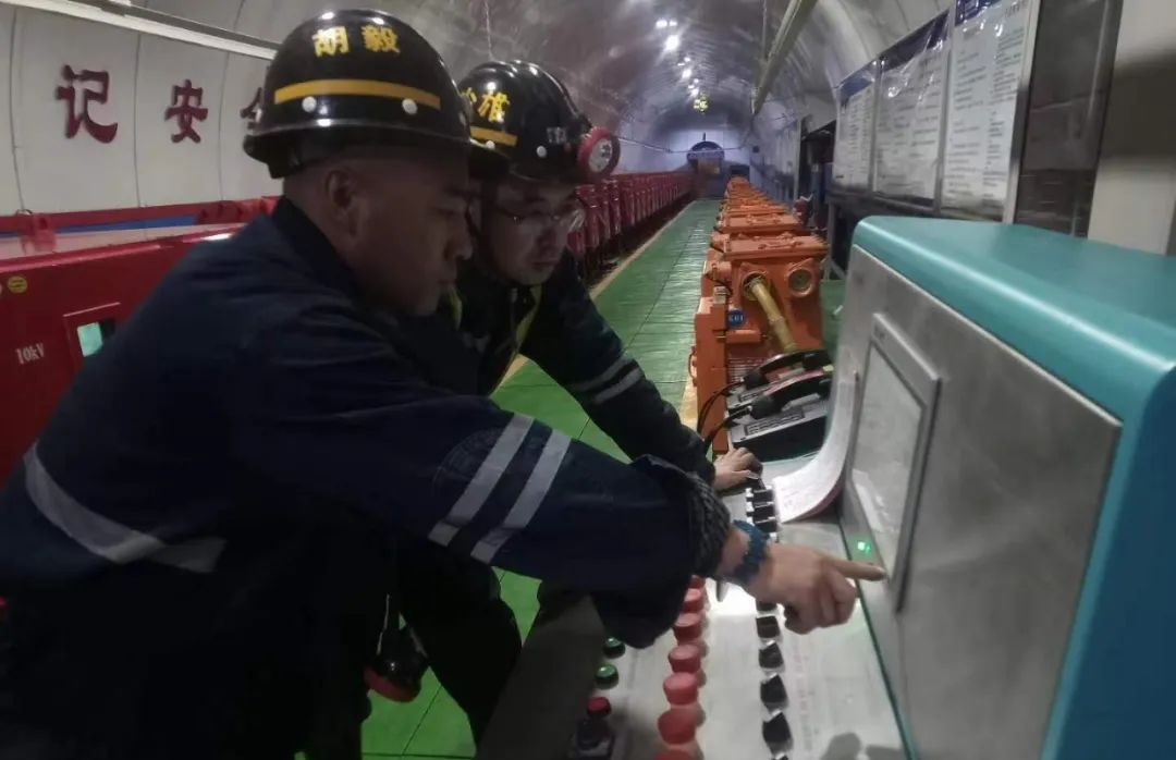 1717720384118304.jpeg 3.jpg