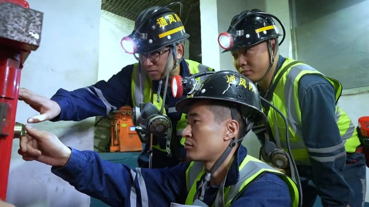 1727309533235522.jpeg 3.jpg