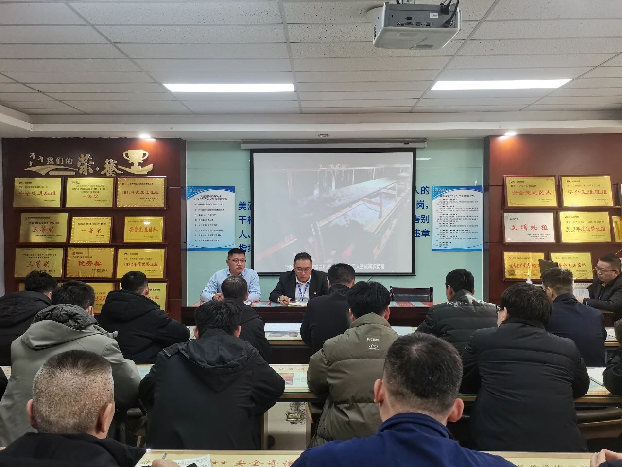 1739492292495322.jpeg 1.jpg