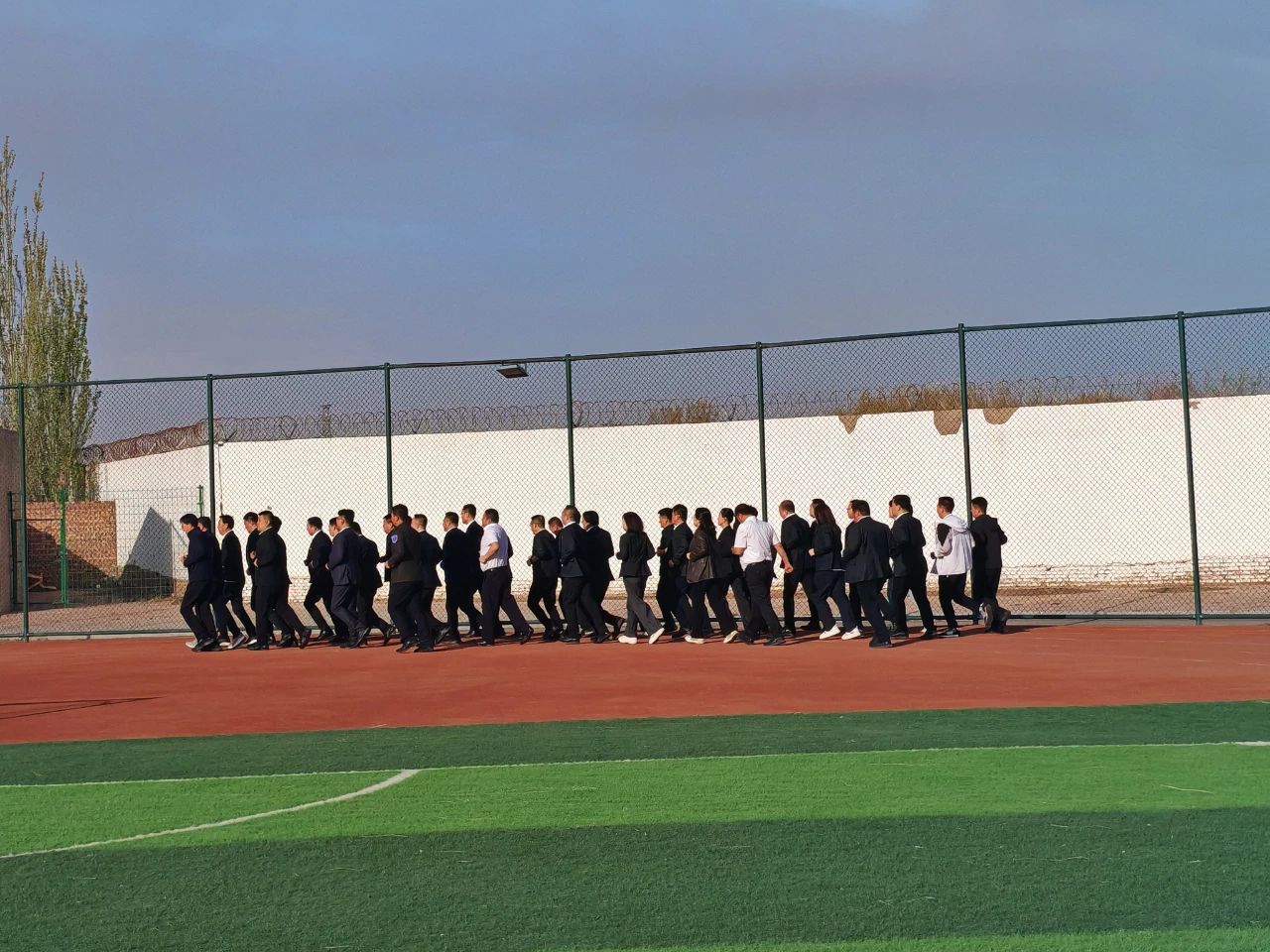 1745646439665828.jpeg 1.jpg