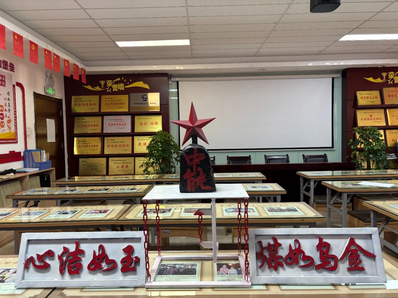 1754617618599478.jpeg 2.jpg