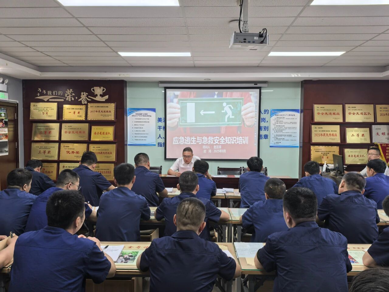 1757033677285769.jpeg 1.jpg