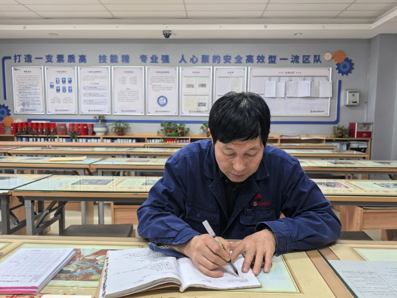 1759804398222485.jpeg 2.jpg