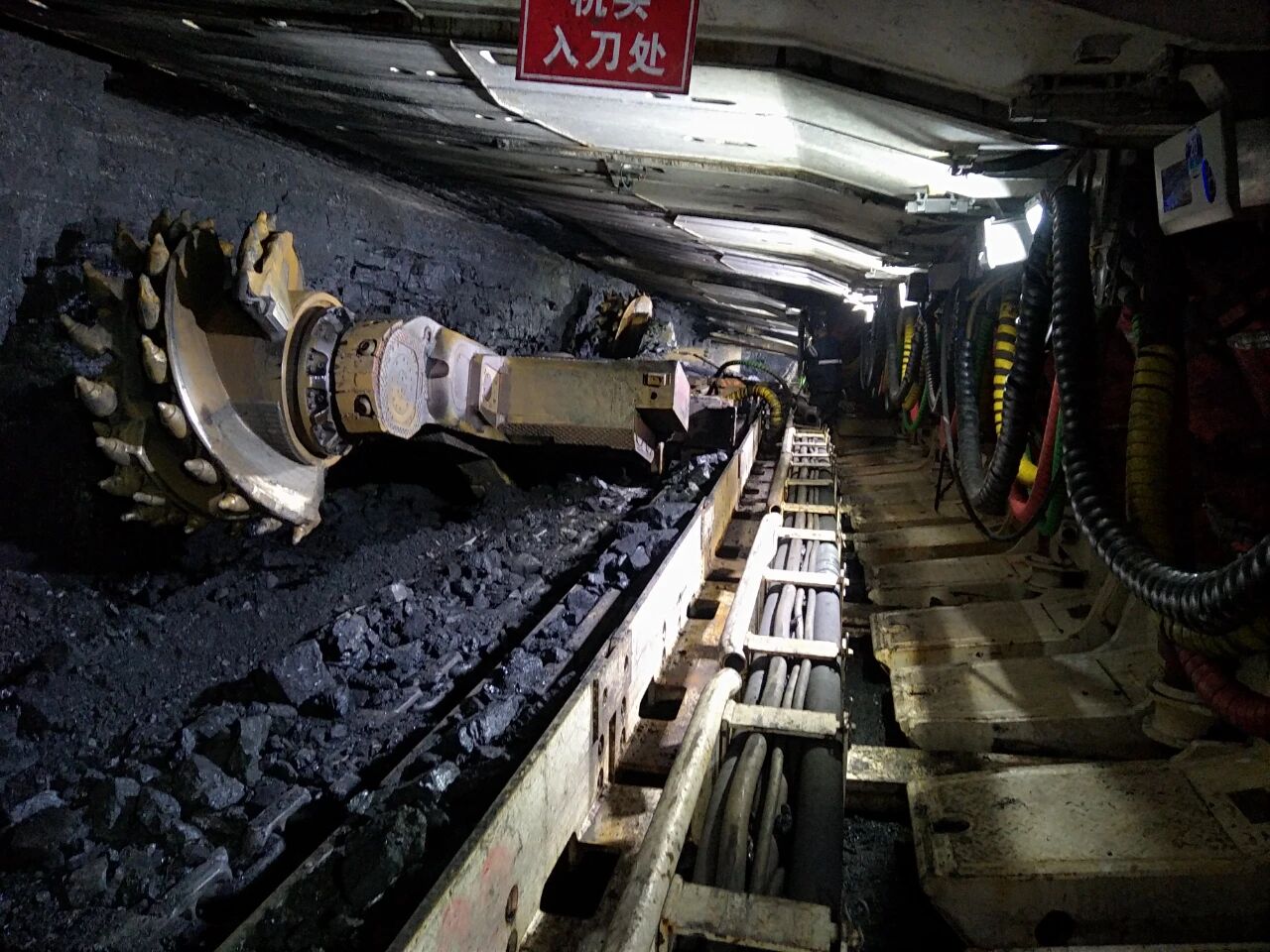 1762301458931896.jpeg 3.jpg