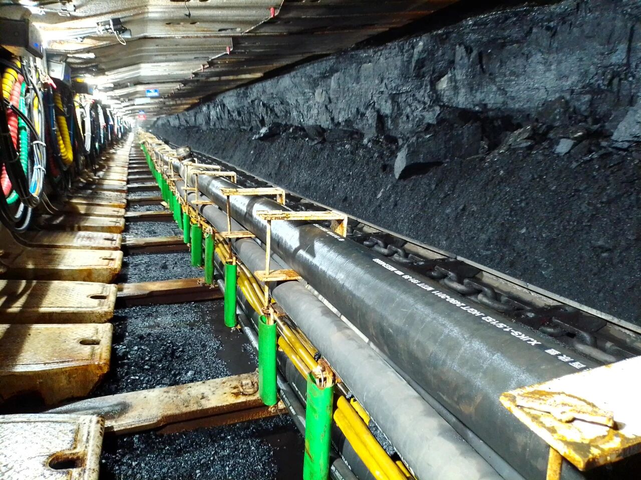 1764034544366182.jpeg 4.jpg