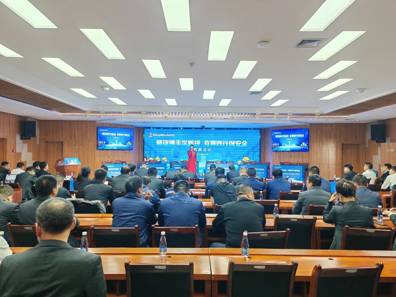 1764550753442088.jpeg 2.jpg