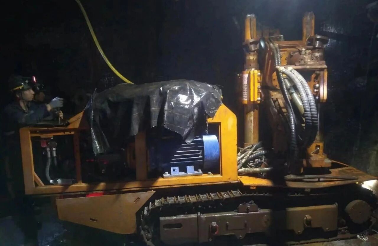 1765843754810618.jpeg 2.jpg