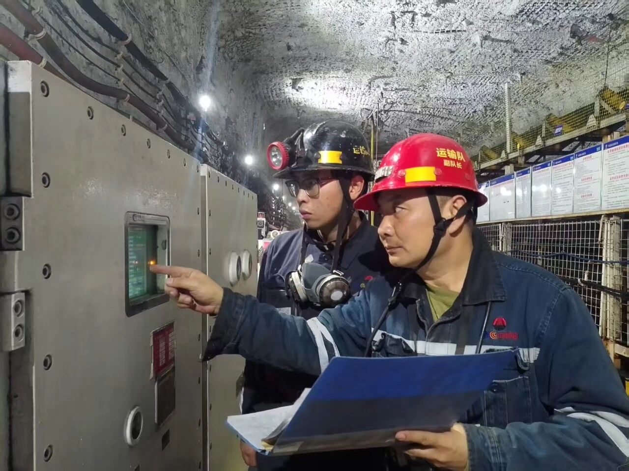 1766371445335063.jpeg 2.jpg